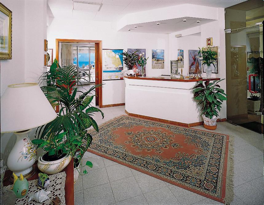 Hotel Dinarica Маротта Экстерьер фото